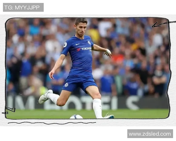 学习足球明星精彩动作技巧视频助你提升球技与比赛表现